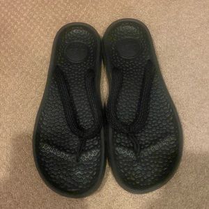 allbirds black flip flops, men’s new and never worn